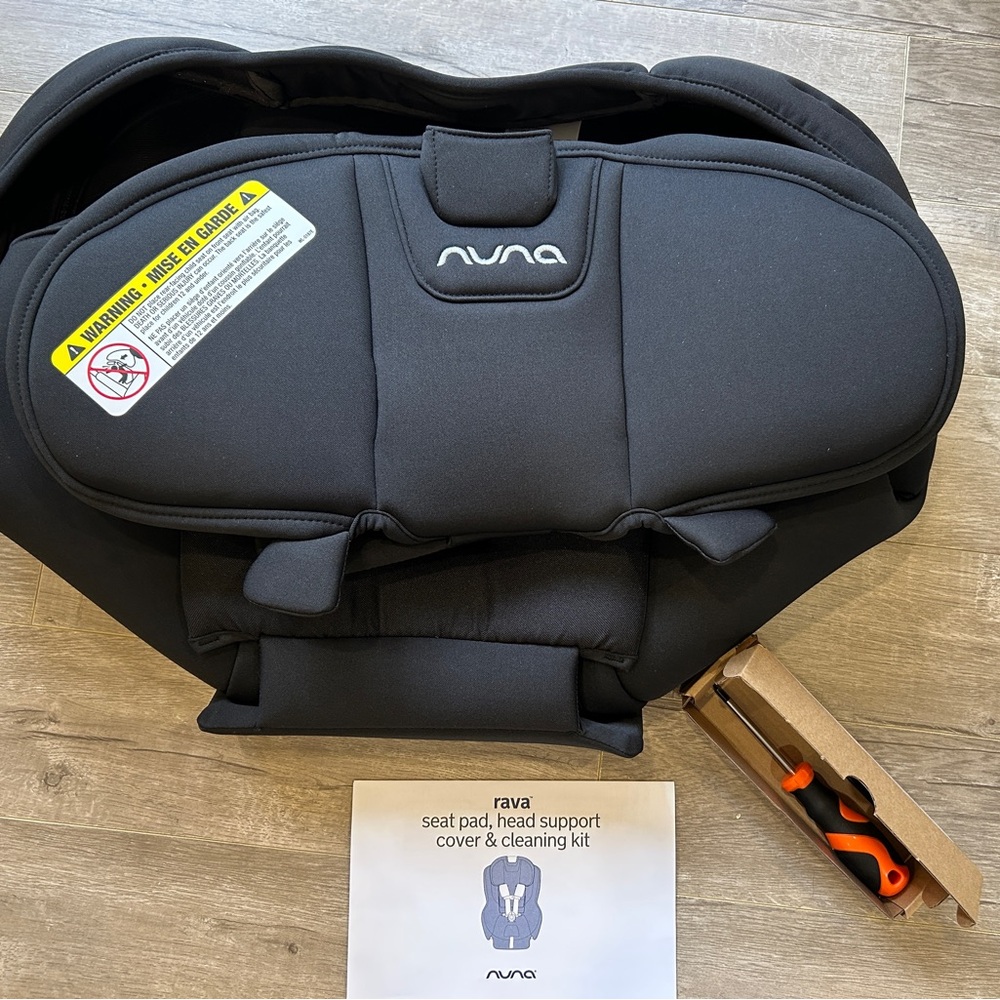 Nuna Rava Black Seat Pad and Head Support Kit